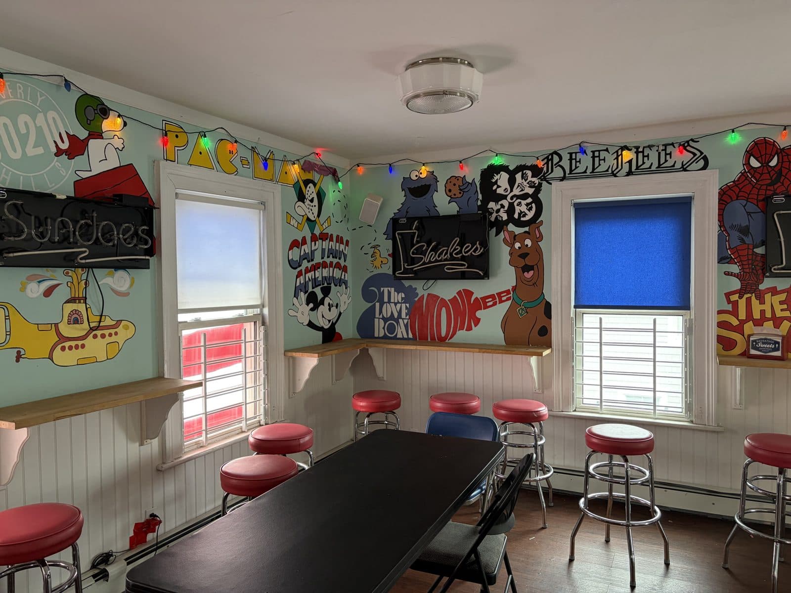 The upstairs party room at Saugatuck Sweets