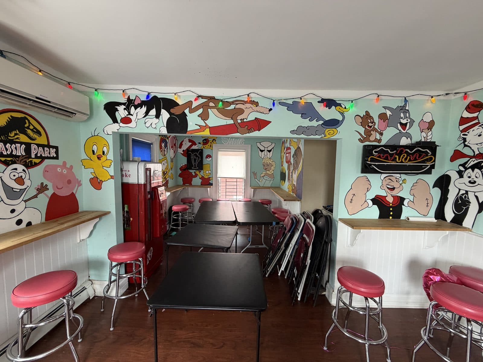 The upstairs party room at Saugatuck Sweets